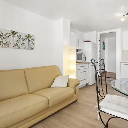 - La Colline Villa